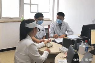 哈斯勒姆：约基奇这家伙真有点不现实 不跳也不快但就是很厉害